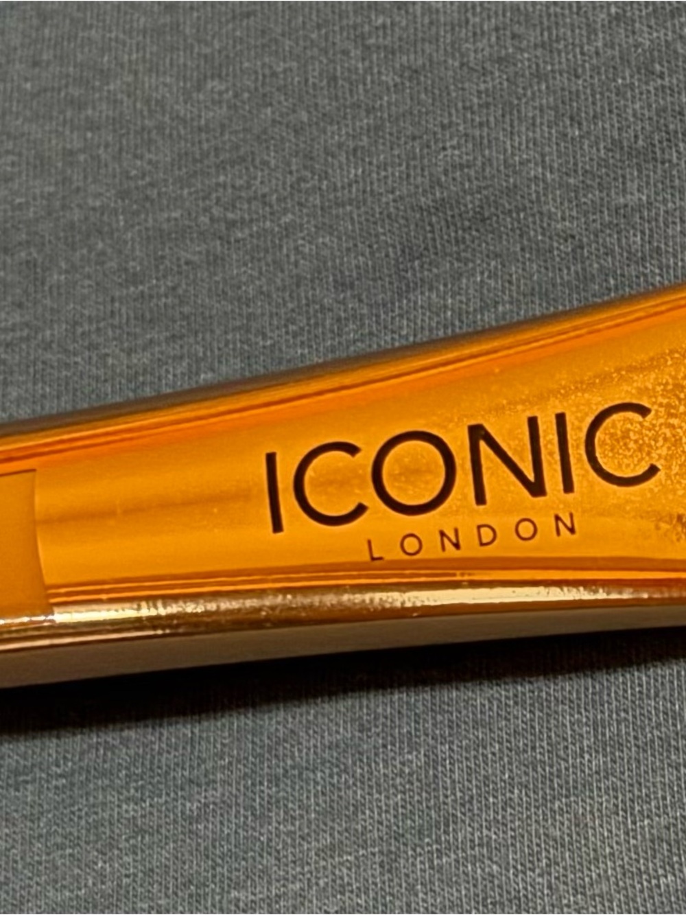 ICONIC LONDON SHEER BRONZER